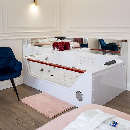 Apartament Glamour Prywatne Jacuzzi Starowislna คราคูฟ ภายนอก รูปภาพ