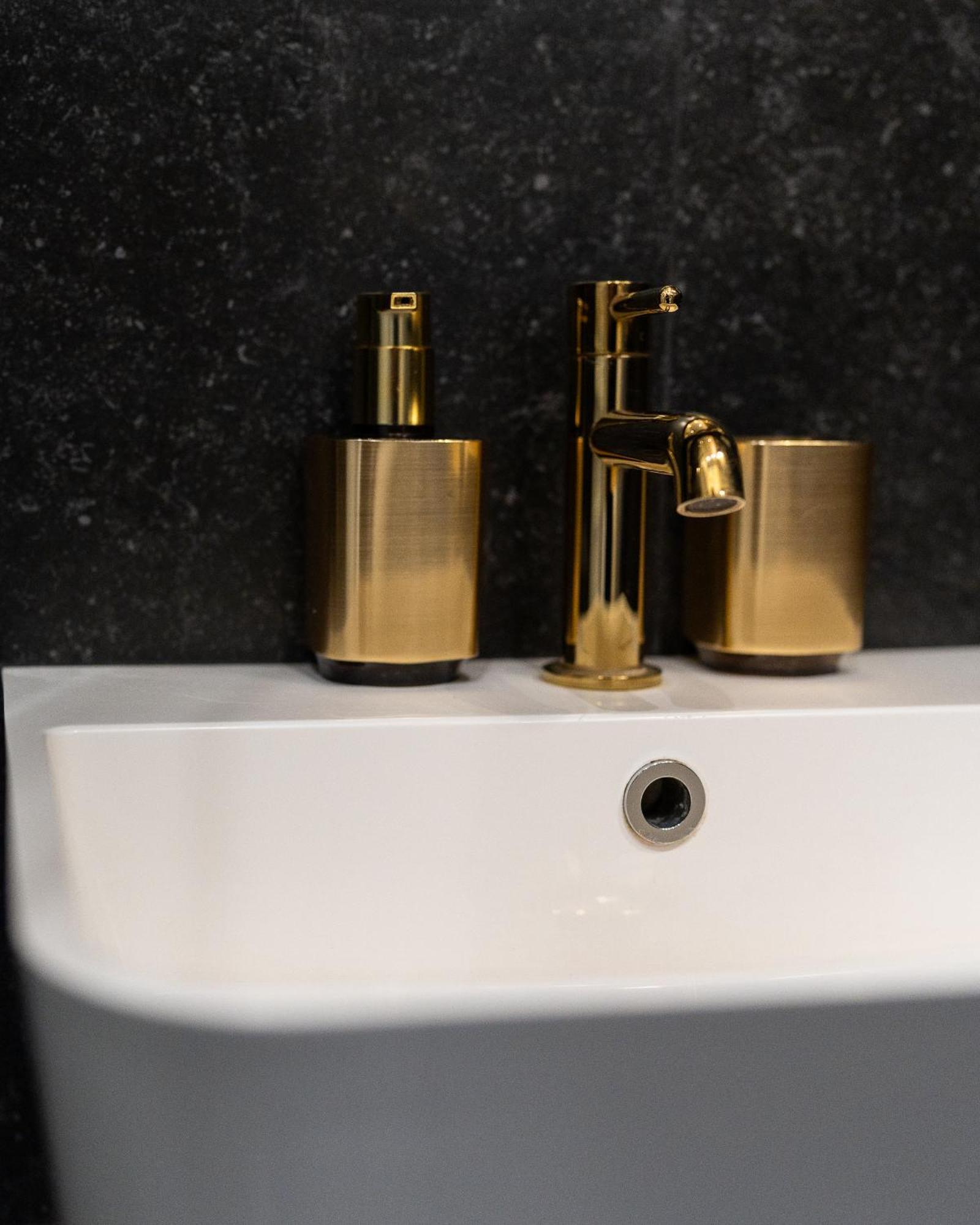 Apartament Glamour Prywatne Jacuzzi Starowislna คราคูฟ ภายนอก รูปภาพ